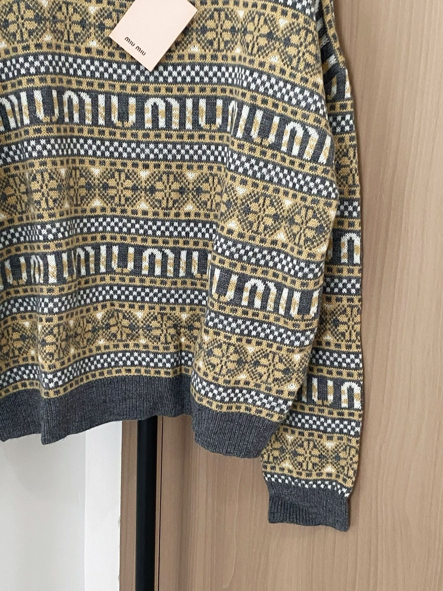 MIUMIU SWEATER STYLE 160