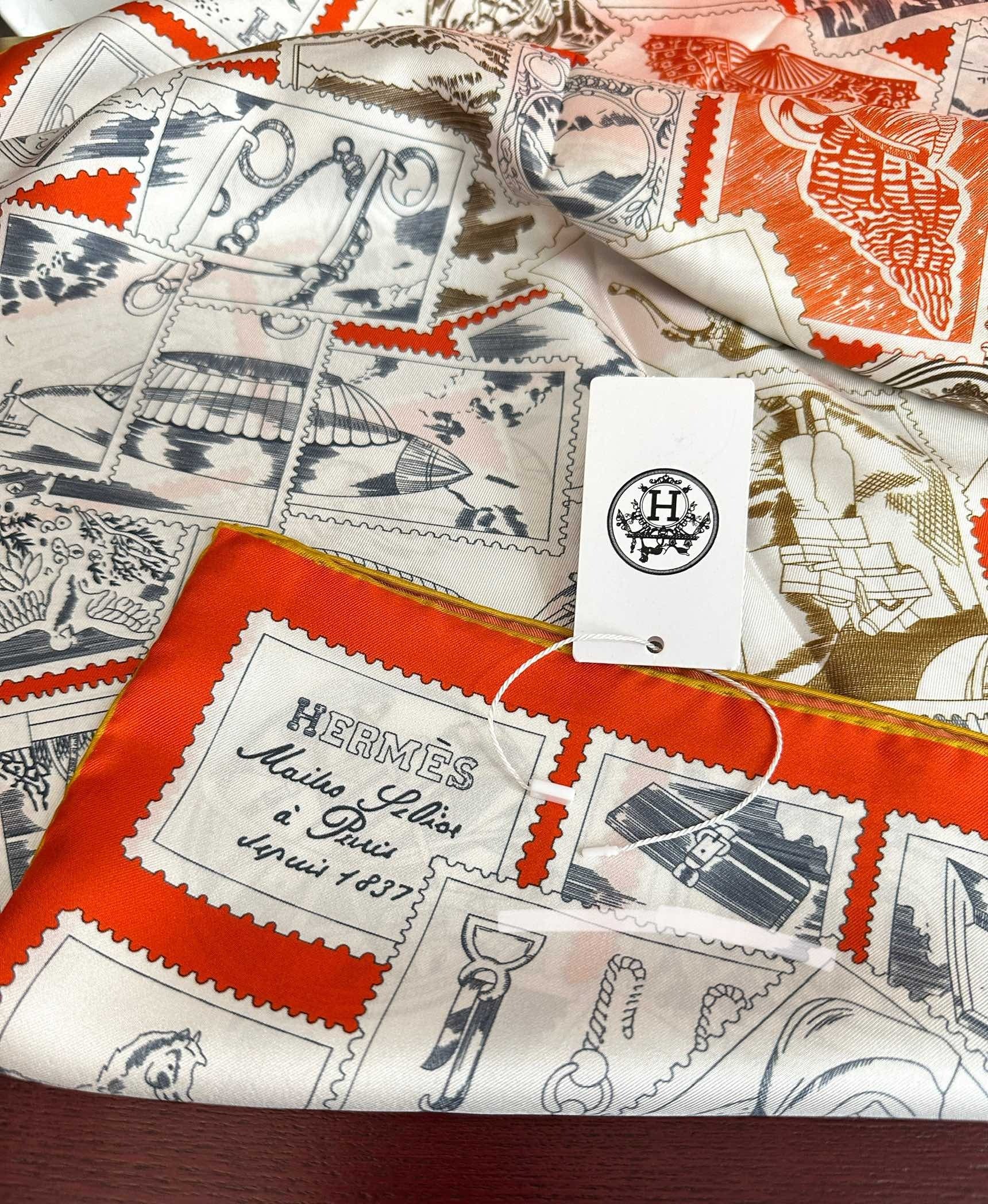 HERMES 25S SCARF 90 IN SILK 732034