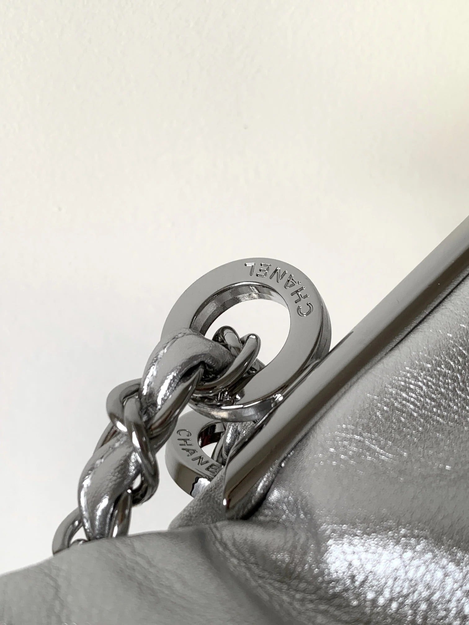 CHANEL 25S HOBO BAG 30 CM IN SILVER SMOOTH CALFSKIN