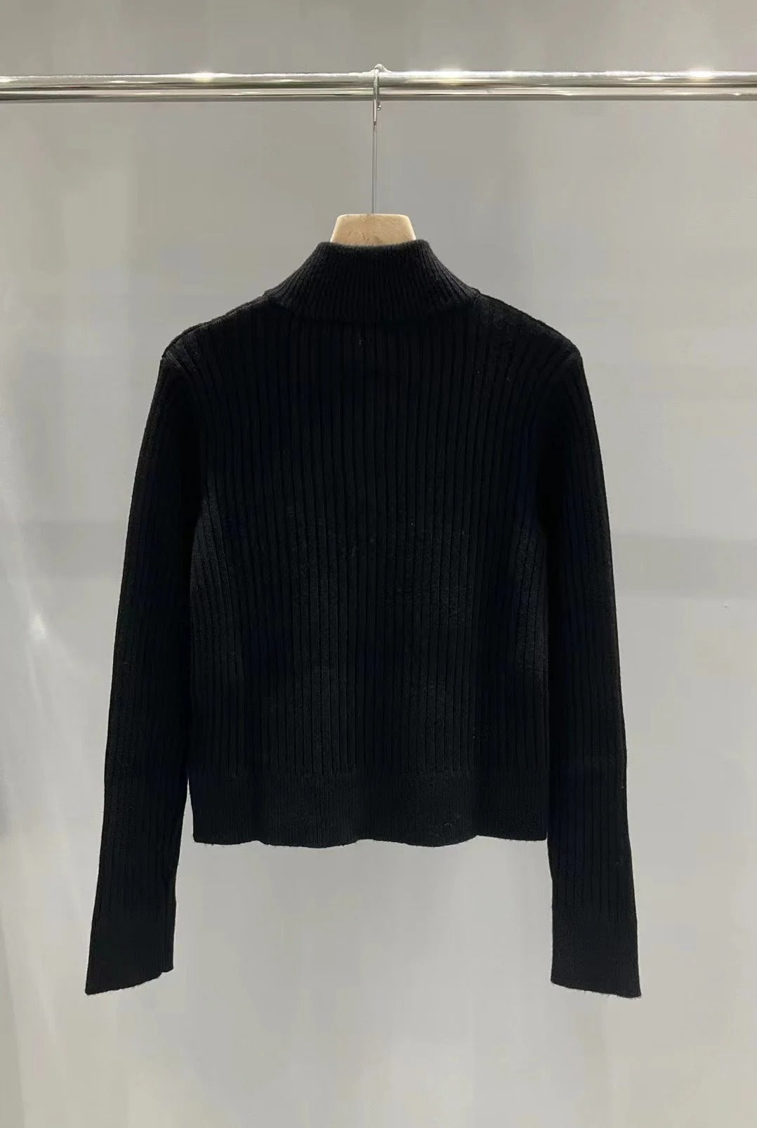 MIUMIU PULLOVER SWEATER STYLE 312