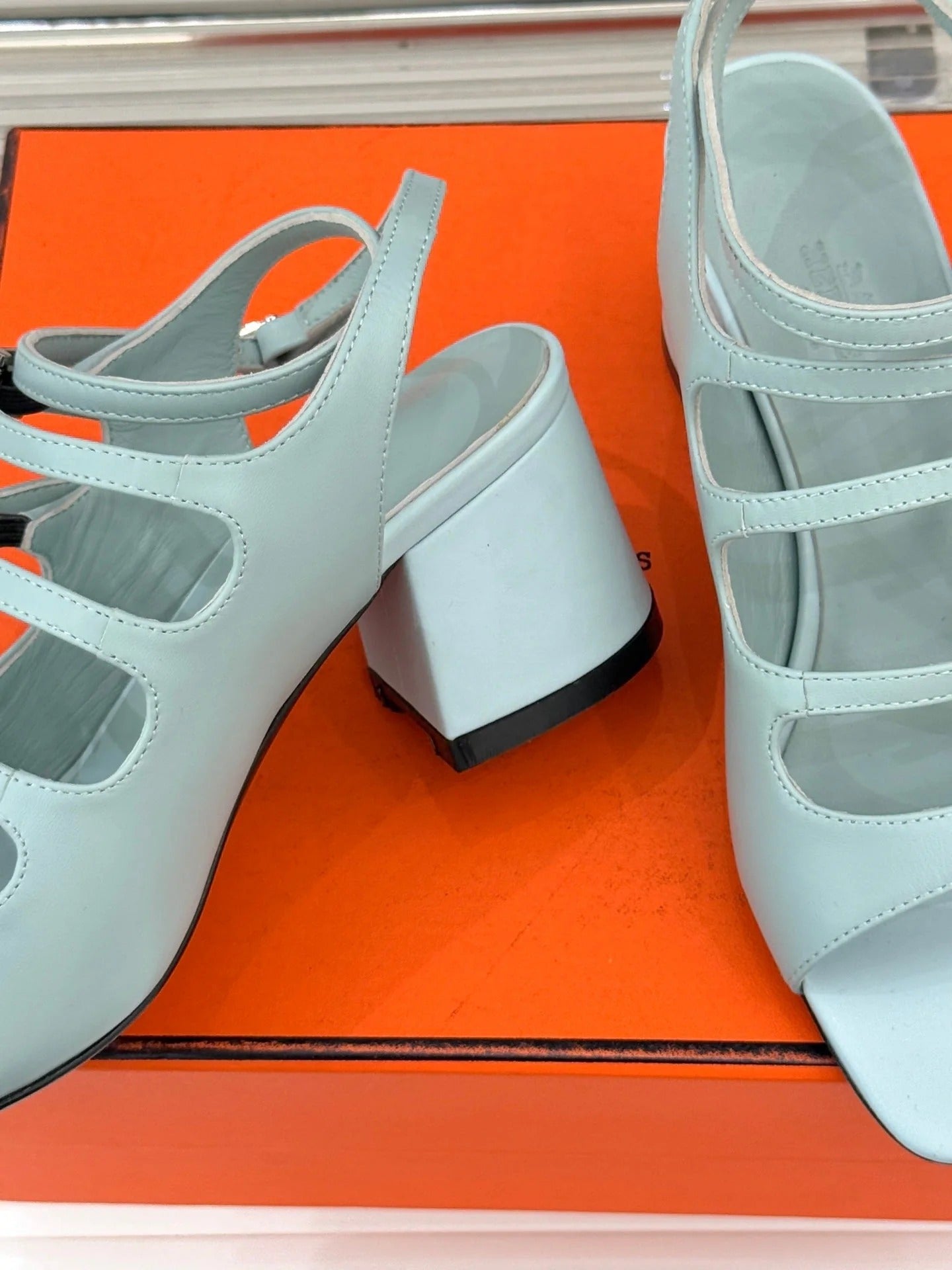 HM 26ss Peep Toe Sandals 65 Baby Blue Sheepskin 642768