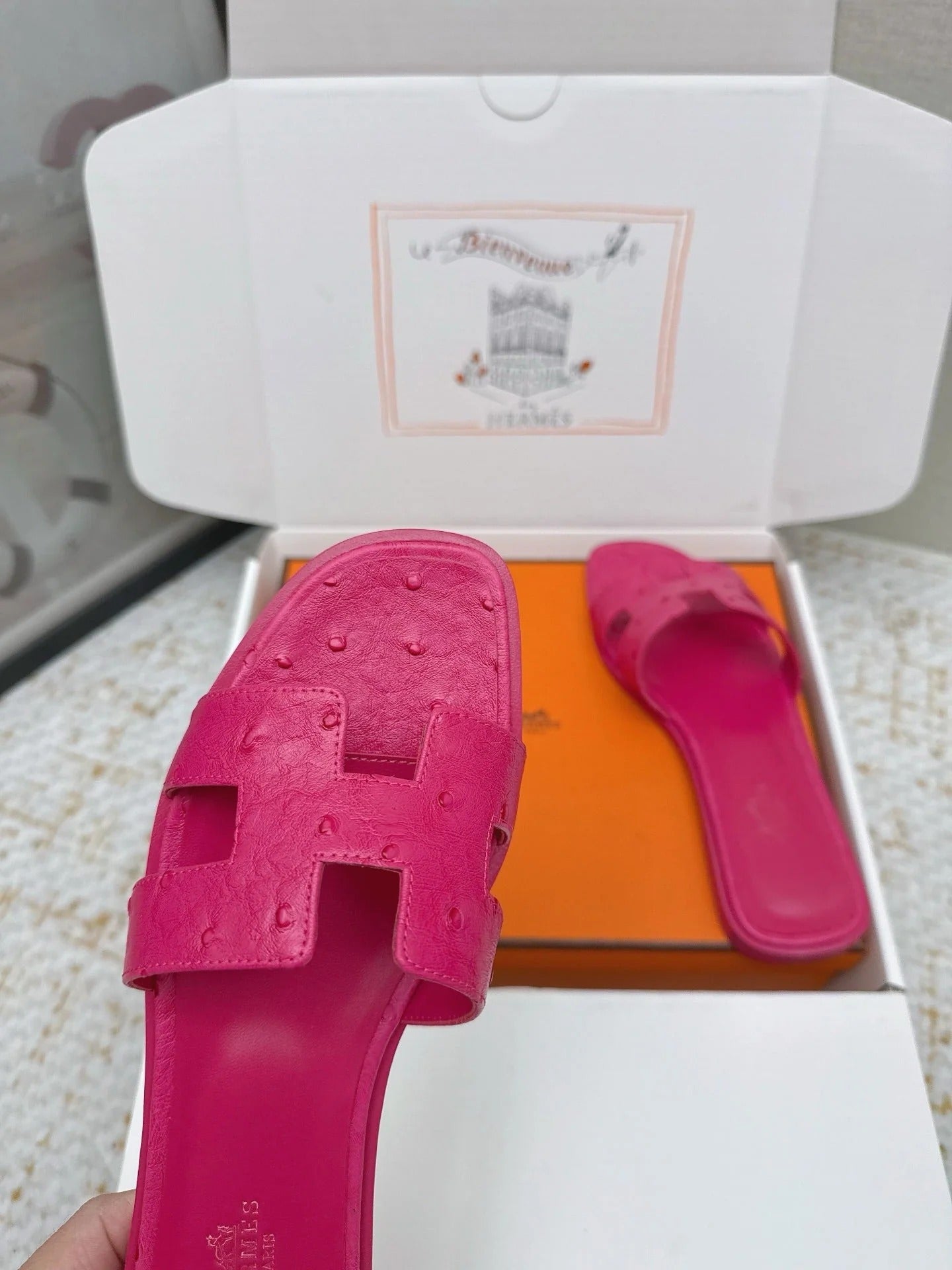 HM 26ss Oran Sandals Dark Pink Ostrich Leather 625106