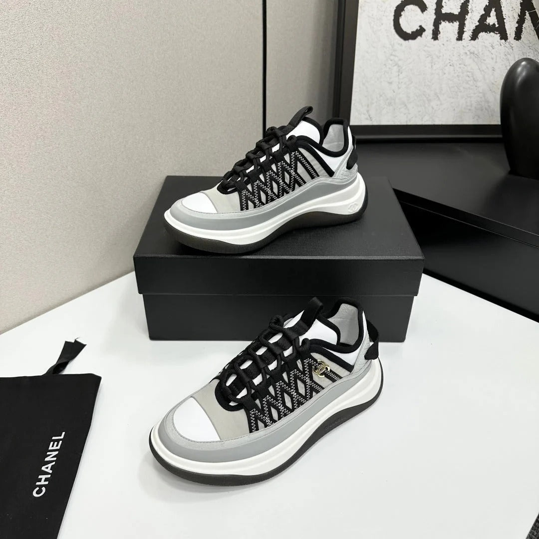 CC 26s Casual Sneakers Black White Gray Fabric Cowhide 626373