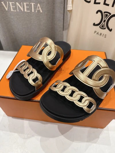 HM 26ss Sandals Black Sliver Metallic Cowhide 641274