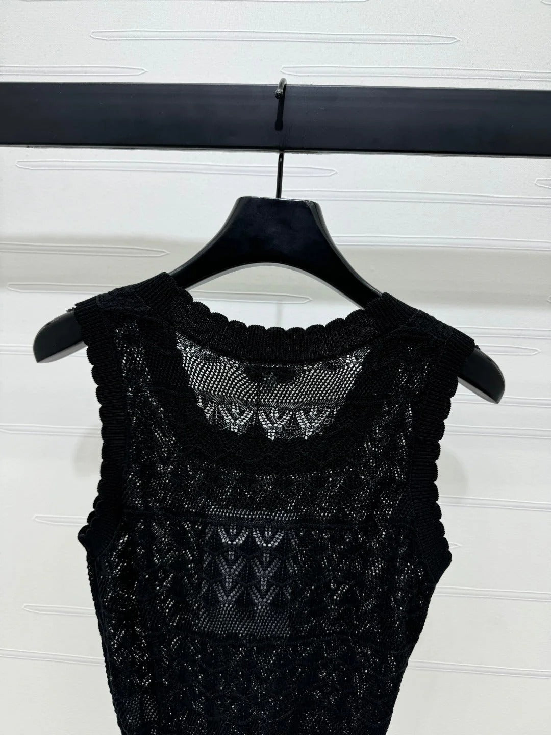 CHANEL 25S HOLLOW KNIT VEST 264156