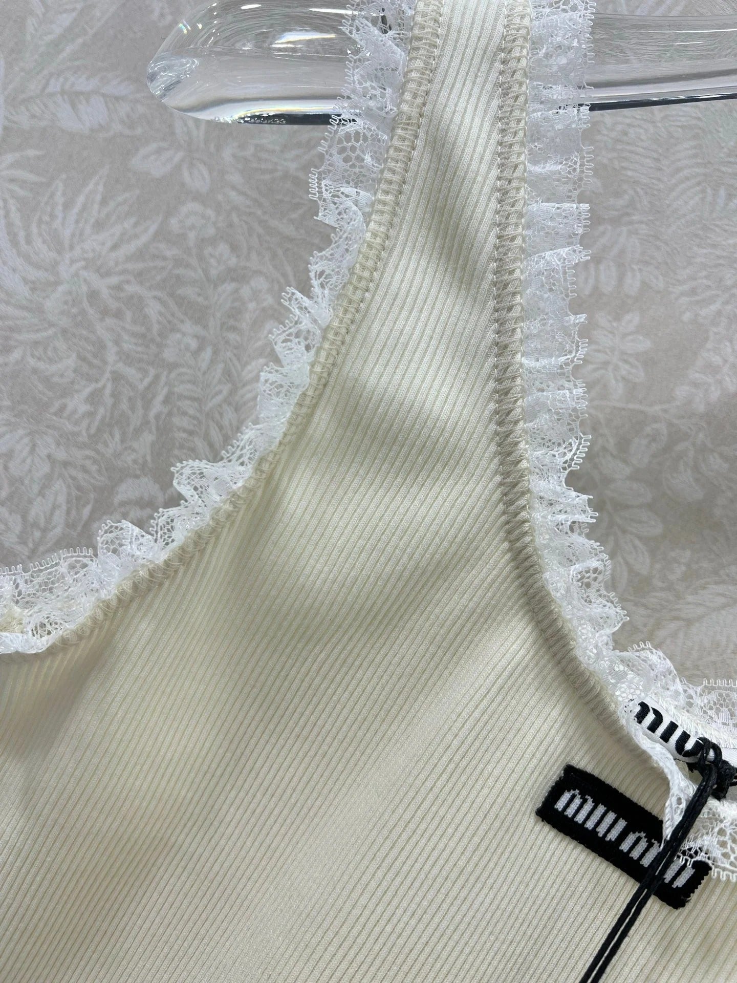 MIUMIU KNIT TANK TOP WITH RUFFLED TRIM 275104