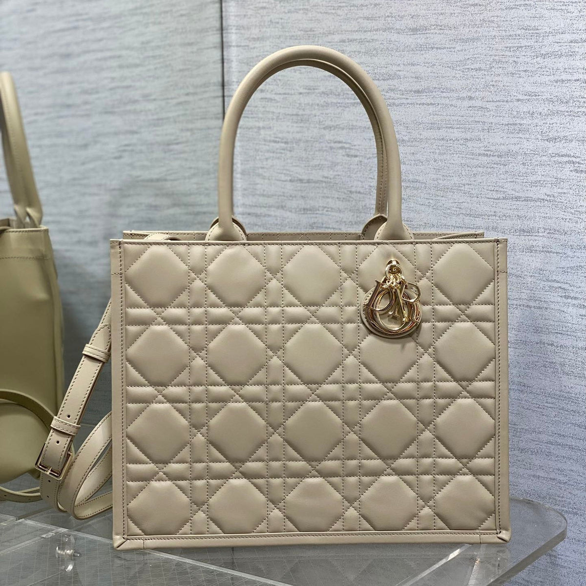 Dior 2026 Macrocannage Book Tote Bag 36cm Leather 409623