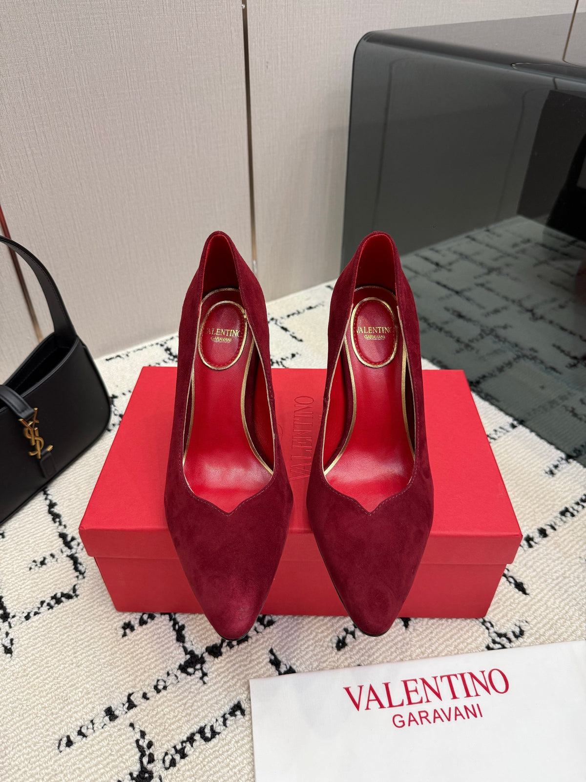 Valentino 26S High Heels 10cm In Dark Red Suede