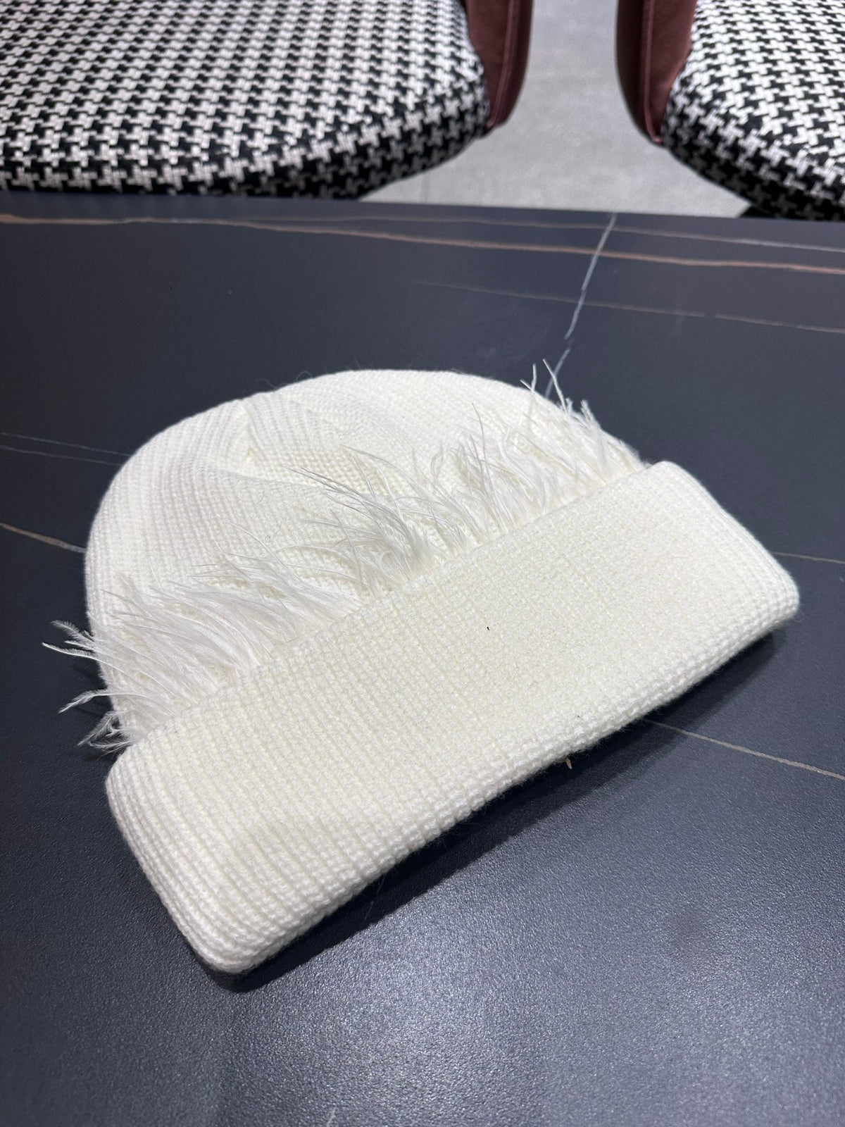 HM 26FW Beanie Hat Soft Stretch Knit 536132