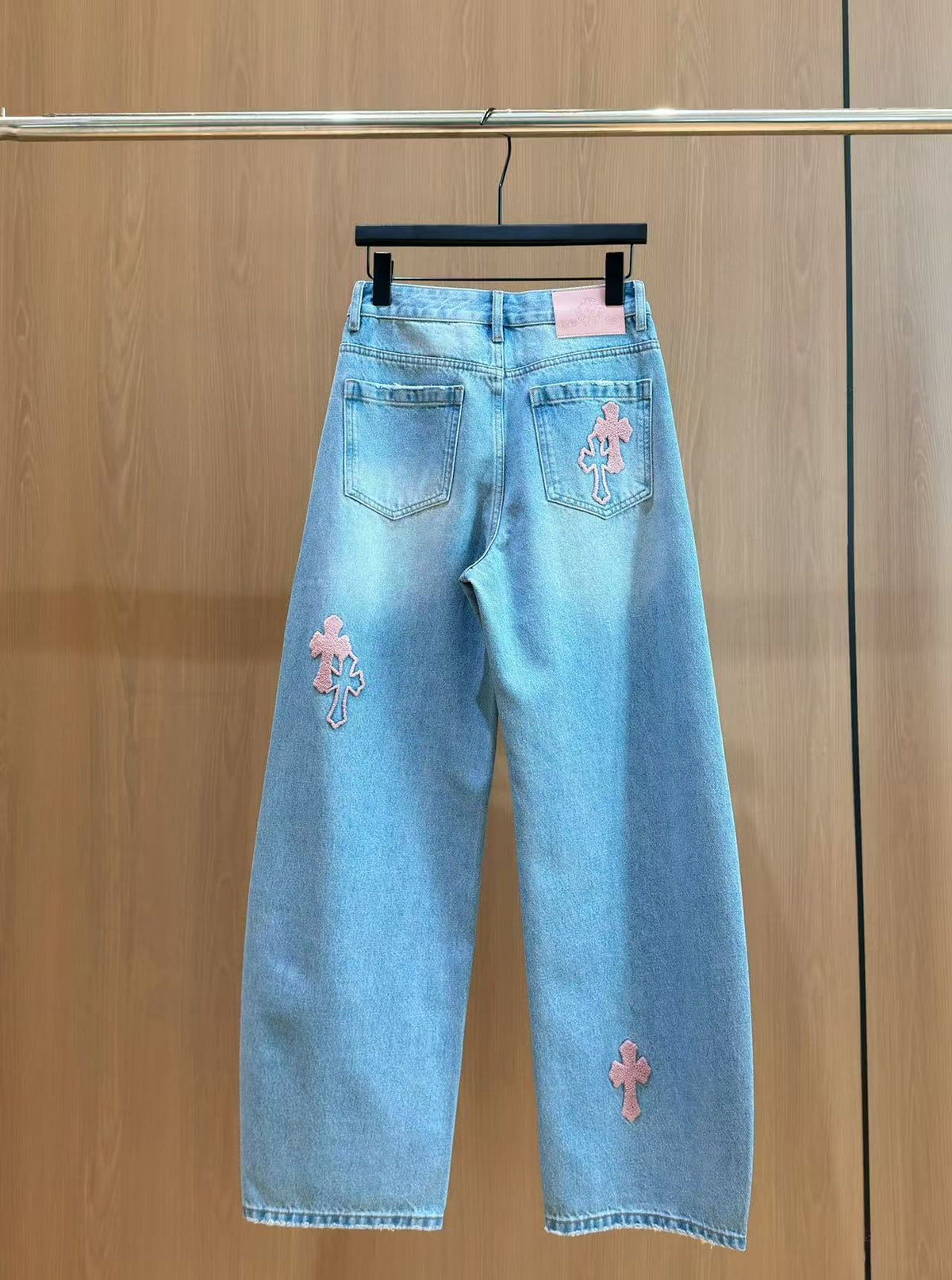 CH 26s Light Blue Pink Cross Patch Denim Wide-Leg Jeans 447670