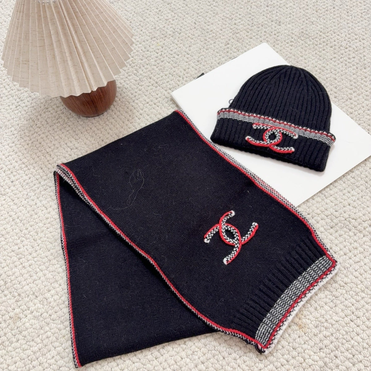 CC Hat Scarf Set 563589