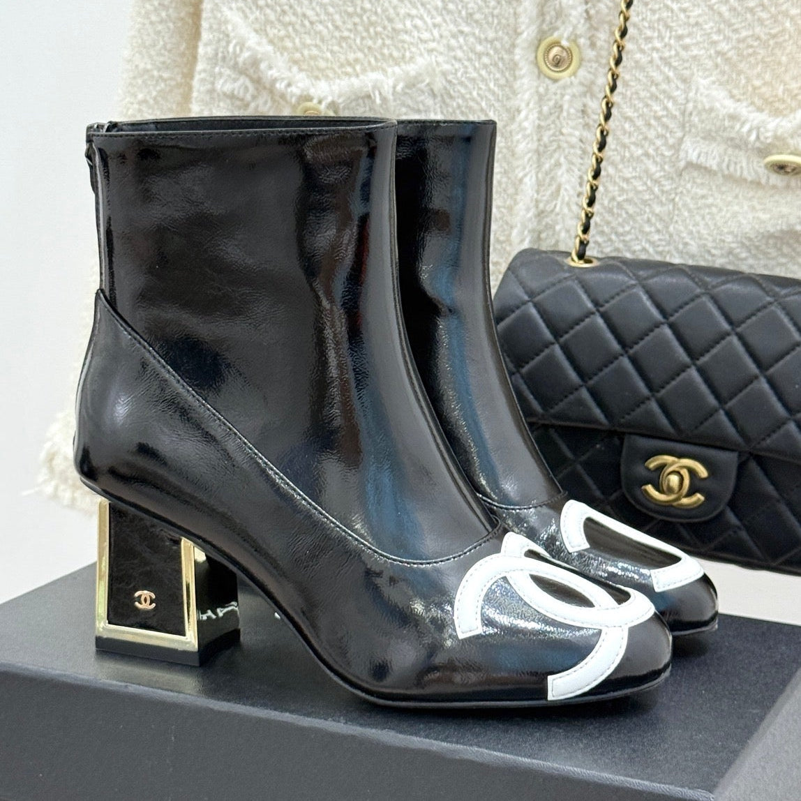 Chanel 2026 Ankle Boots Suede Patent Leather 188314