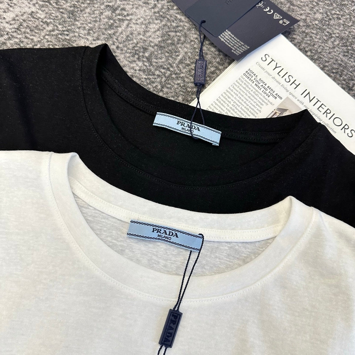 Prad 26FW Long-Sleeved T-Shirt Vintage Oval Logo Cotton 446434