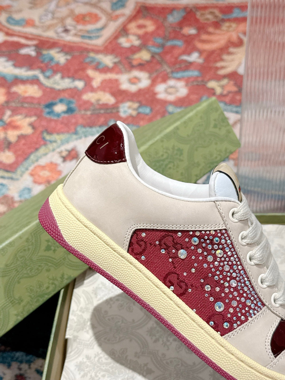 GG 26s Screener Sneaker Beige Suede Mix Dark Red Canvas