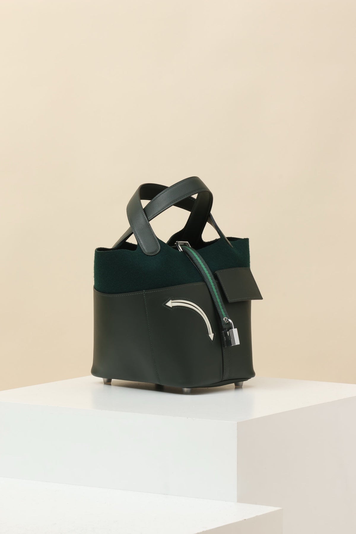 High-end Hermes 2026 Picotin Lock Go Team Bag 19cm Felt And Swift Calfskin