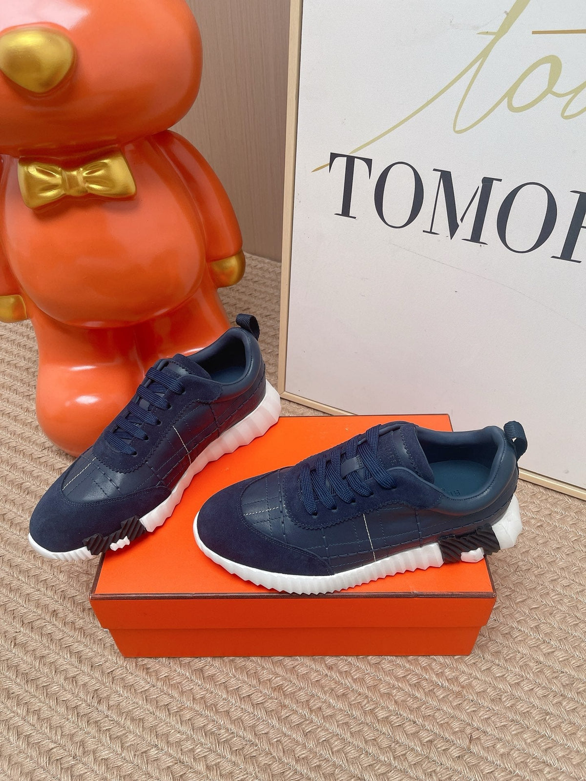 HM 2026 Women Bouncing Sneakers Suede Calfskin 854501