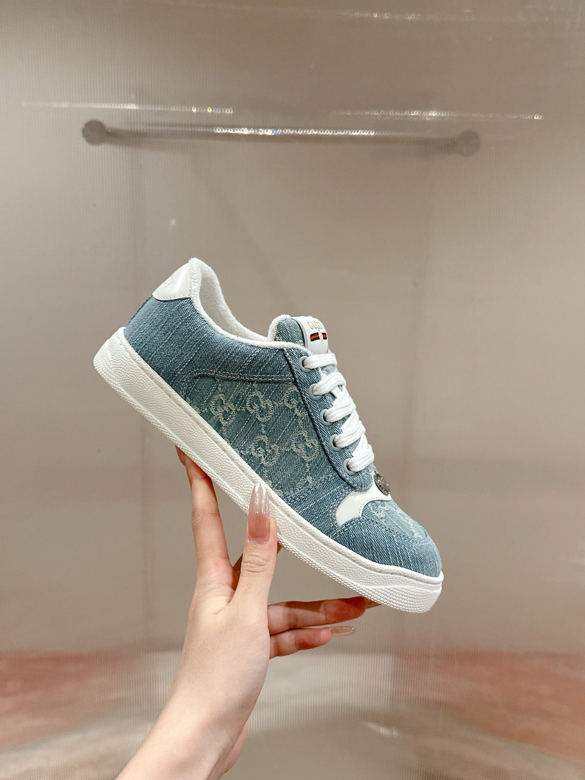 GG 26s Screener Sneaker Light Blue Denim