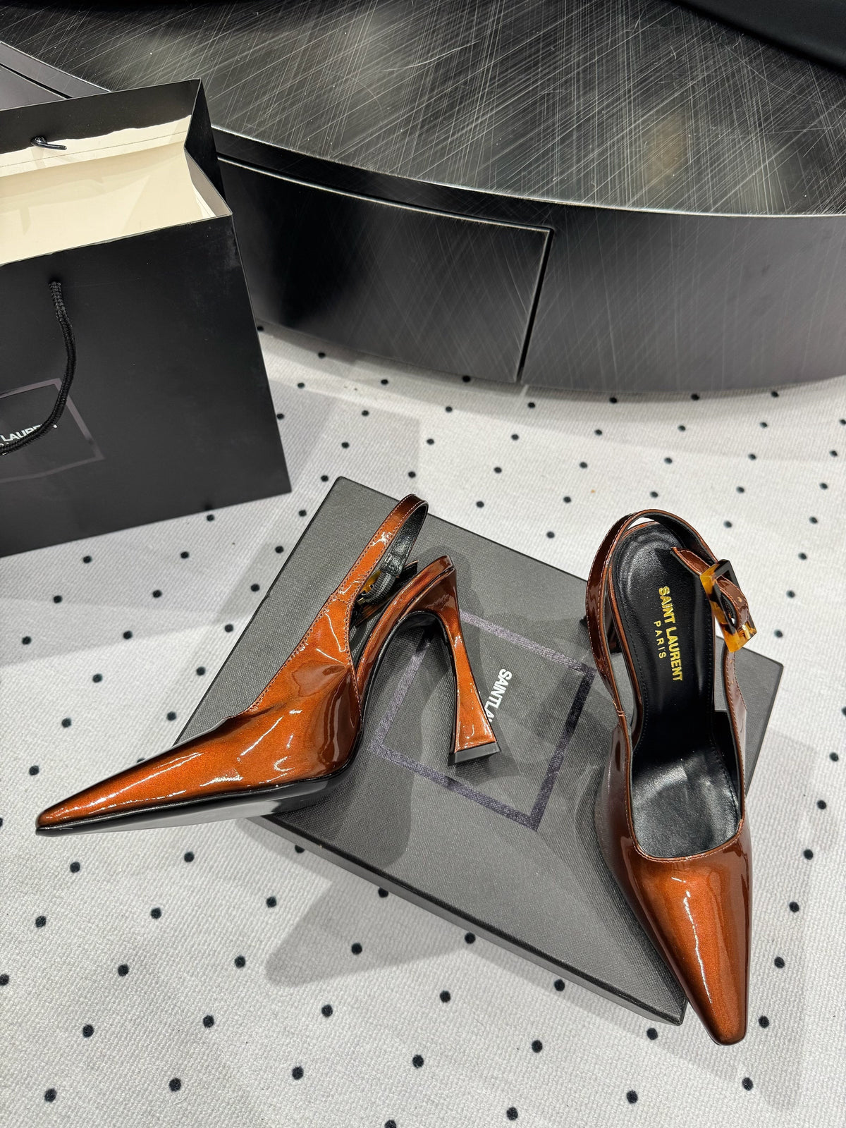 YSL 26S Slingback Heels 10.5cm Dark Orange Glossy Calfskin With Buckle Closure