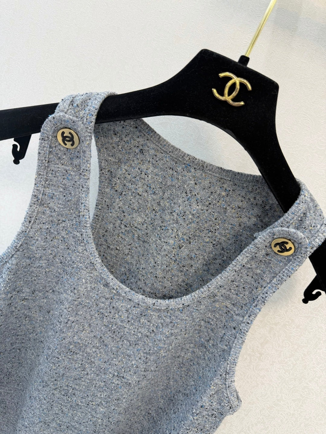 CC 26B Shoulder Button Knit Tank Top Gray Silk 440299