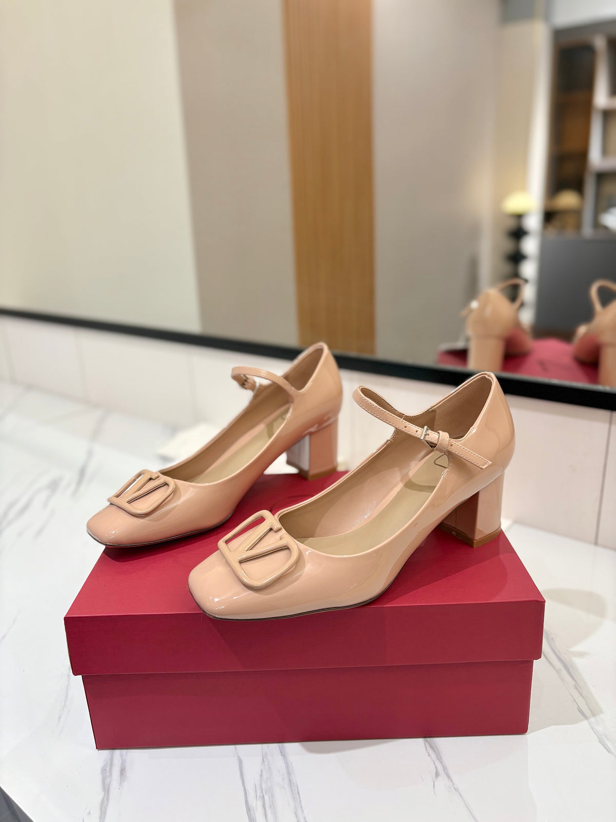 Valentino 26S Mary Jane Heels 6cm In Nude Patent Calfskin