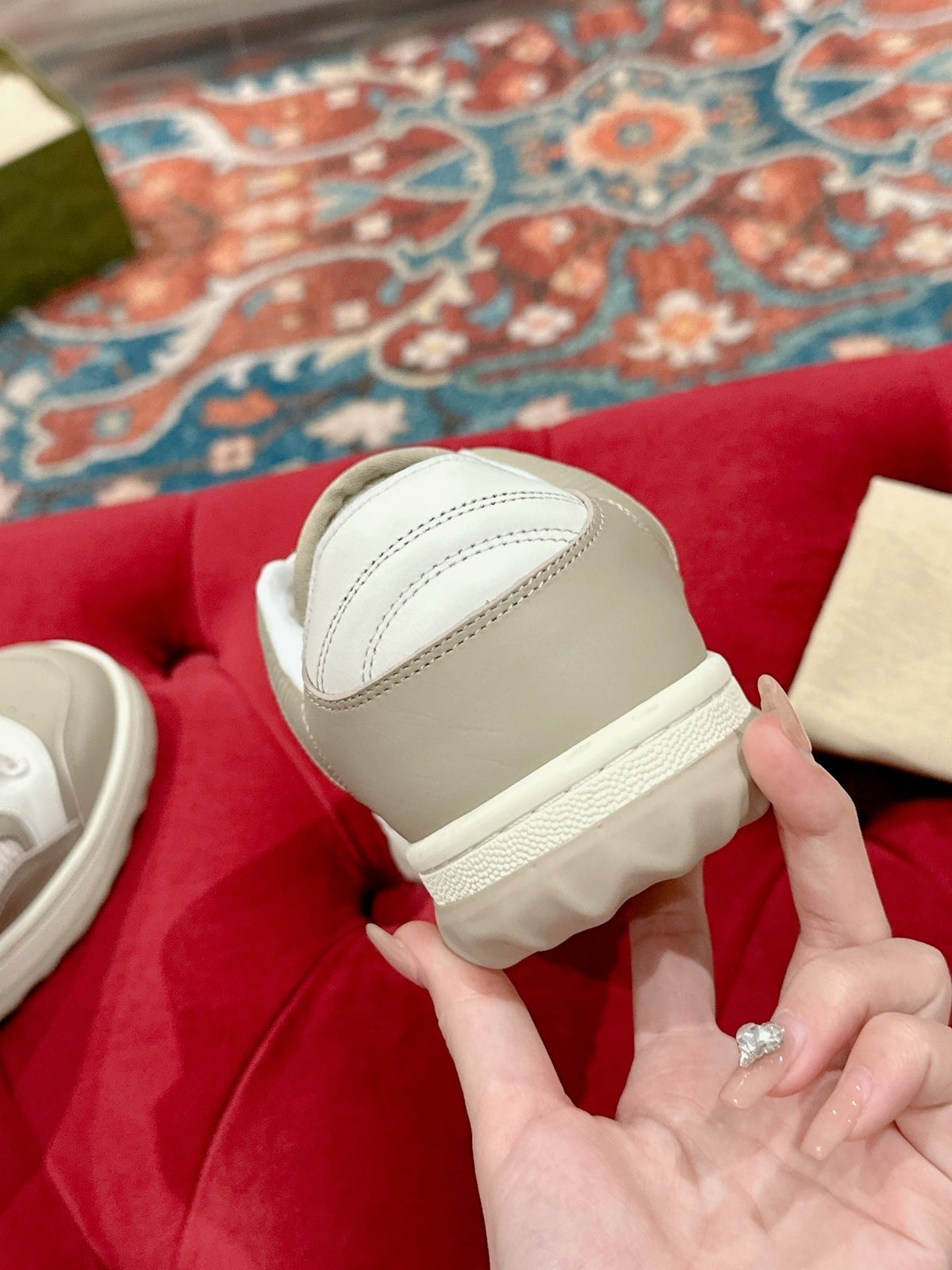 GG 26s Sneakers Beige Calfskin With Logo