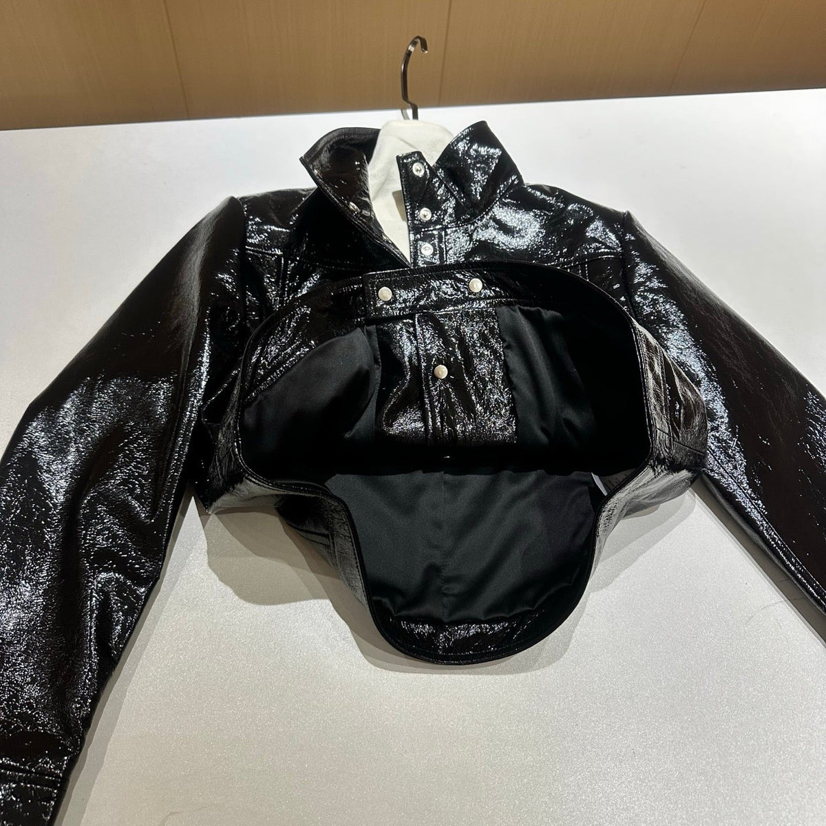 AC Reedition Vinyl Jacket Black Sheepskin