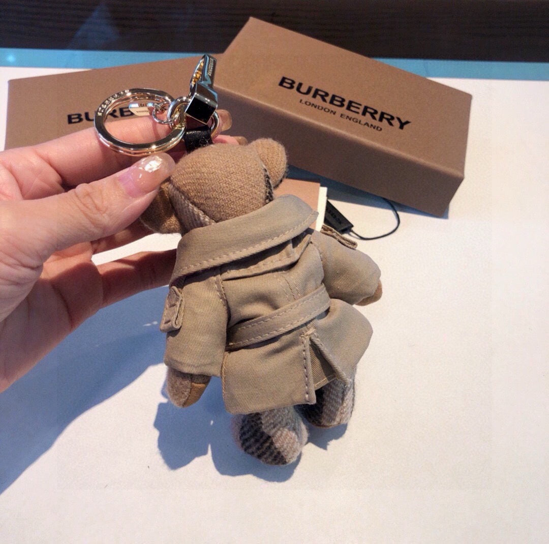 Burberry Thomas Bear Charm 539073
