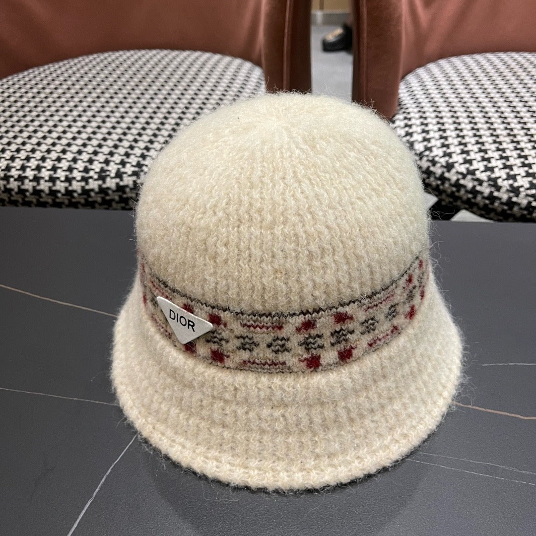 CD 26FW Patterned Knit Beanie Hat Knitted Wool 551986