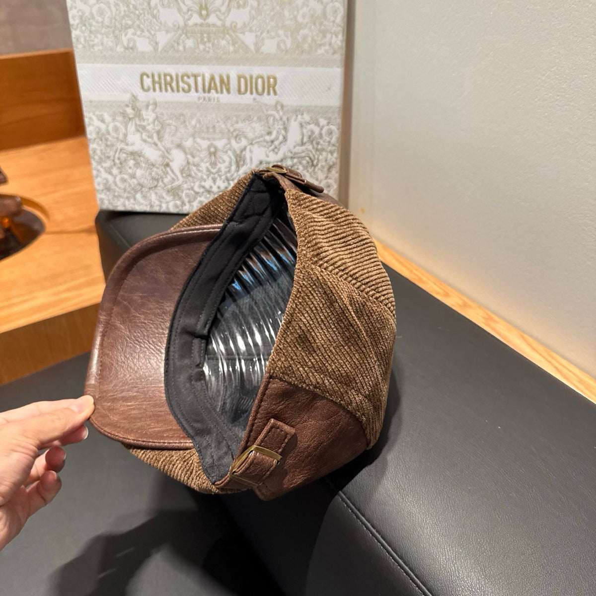 Balenciaga 2026 Beret Hat Brown Fabric Leather 550329