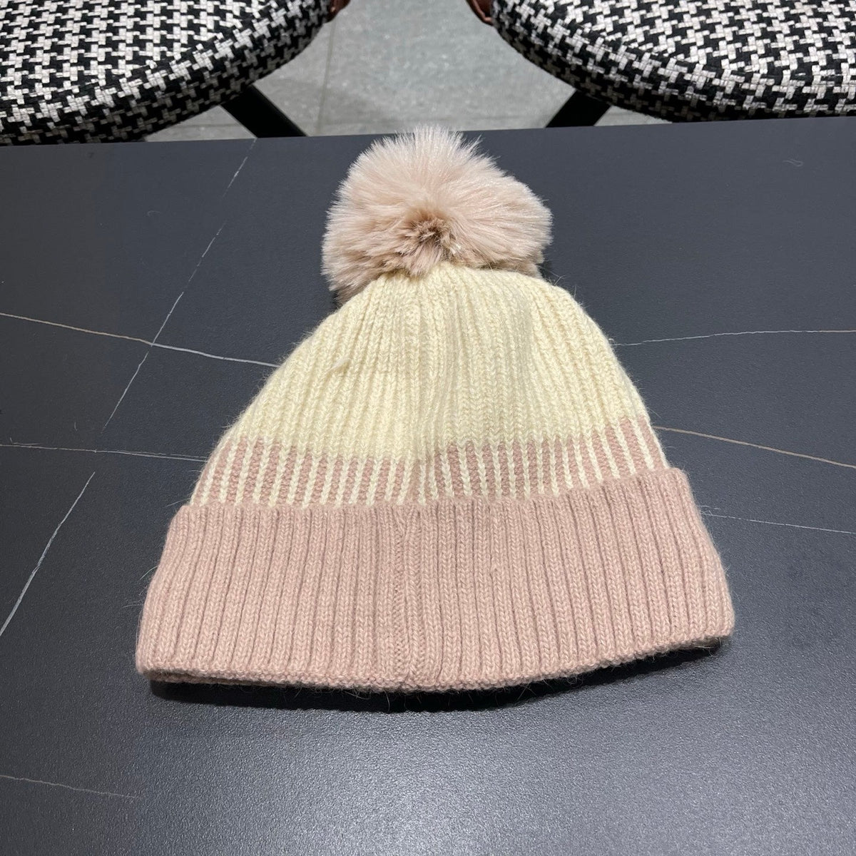 CD 26FW Color-Block Knit Beanie Knitted Wool 551991