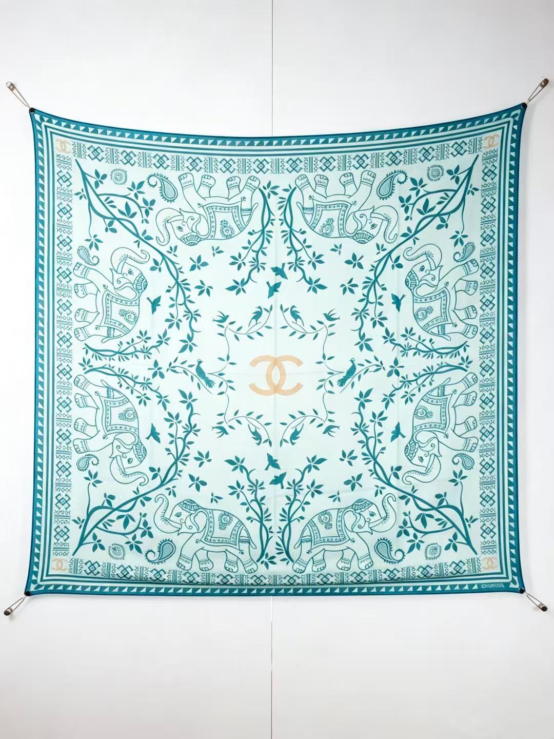 CC 2026 Square Scarf 140cm Cashmere Silk 550804