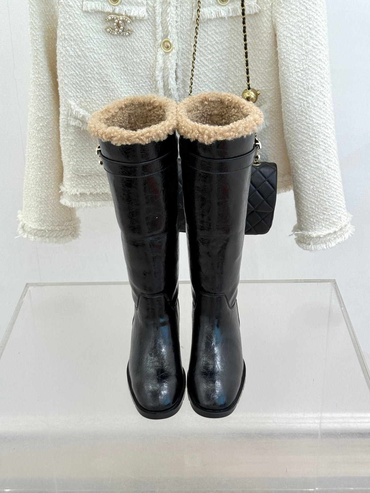 Chanel 2026 Snow Boots Suede Leather Wool 188565