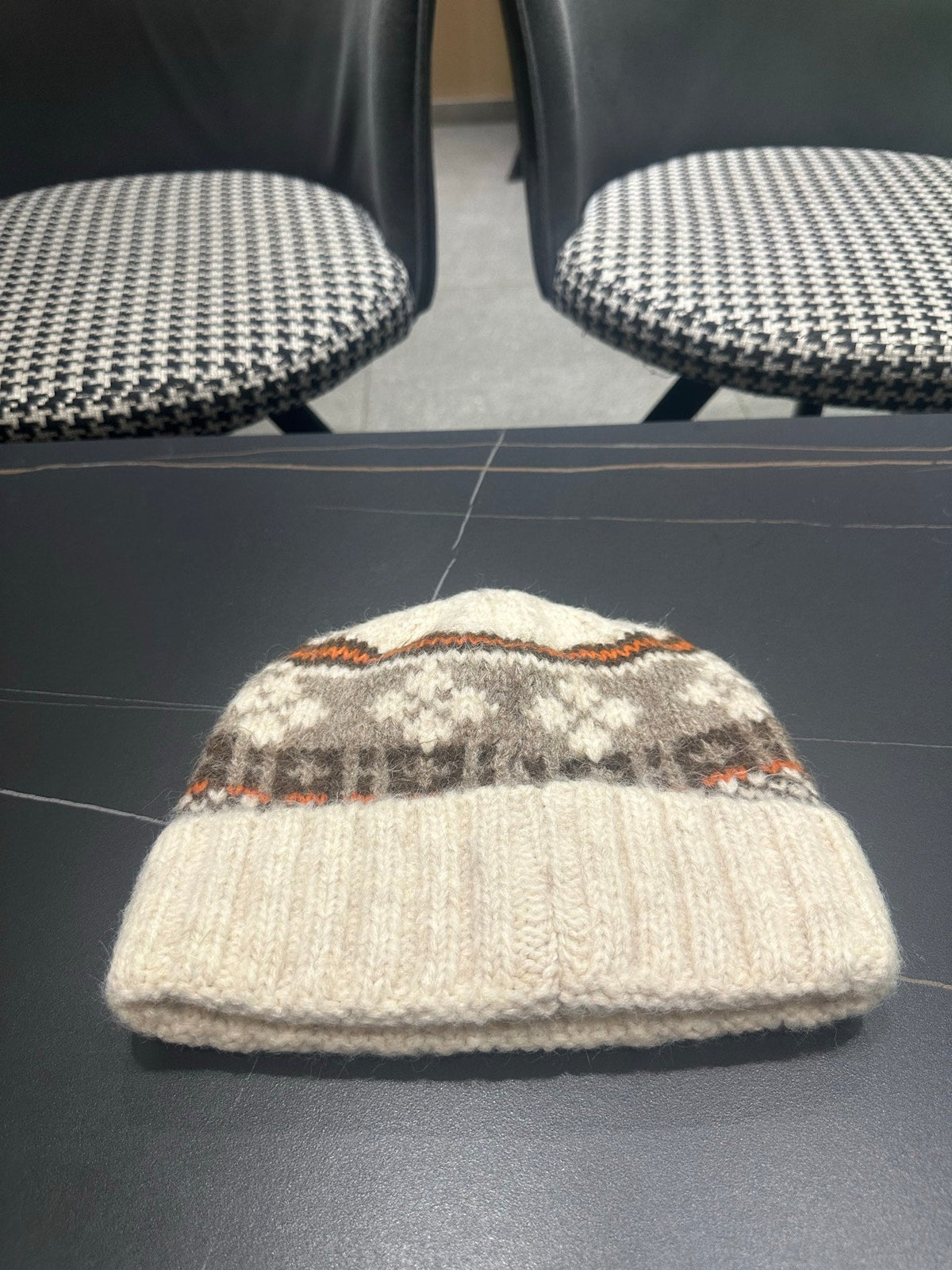 HM 26FW Beanie Hat Soft Stretch Knit 527613
