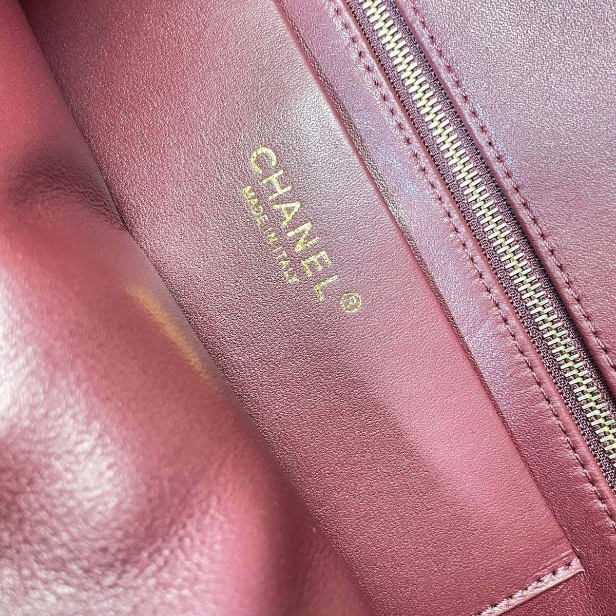Chanel 2026 Quilted Shopping Tote Bag 40cm Suede Leather 407403