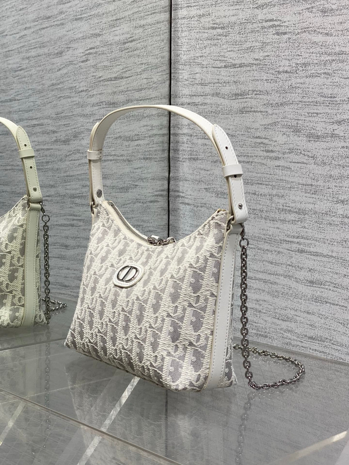 Dior 2026 Montaigne Diorling Mini Bag 19cm Leather Canvas 408712
