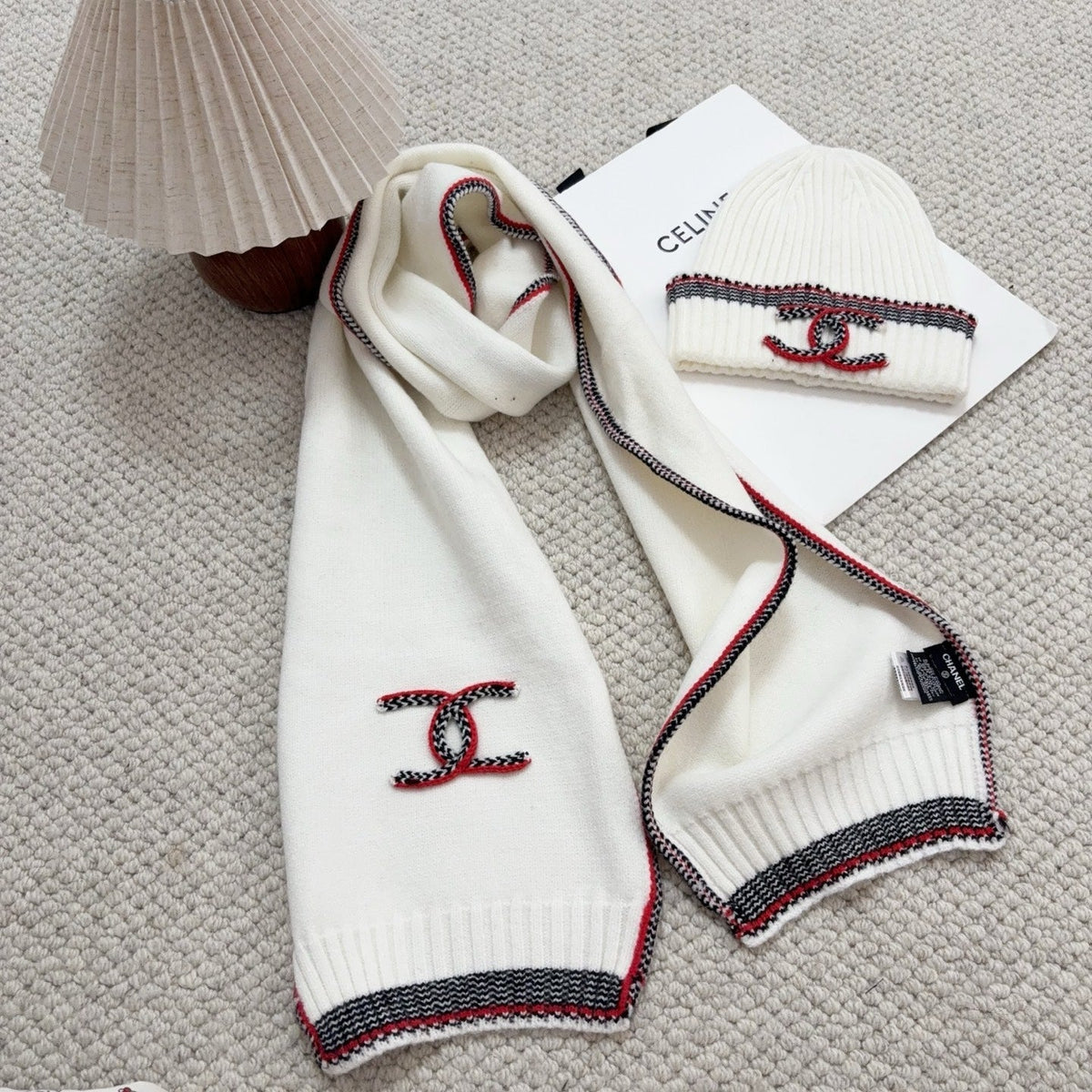 CC Hat Scarf Set 563589