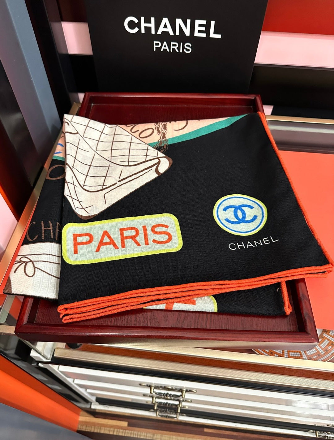 CC 2026 Square Scarf 140cm Cashmere Silk 550779