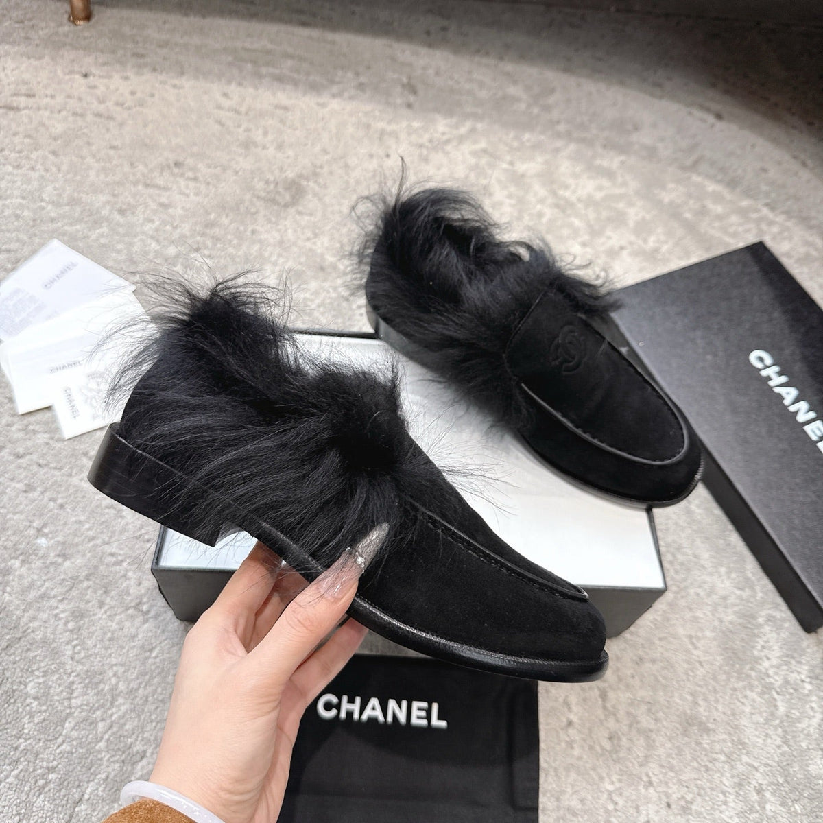 Chanel 2026 Shiny Crumpled Loafers Suede Leather Fur 188080