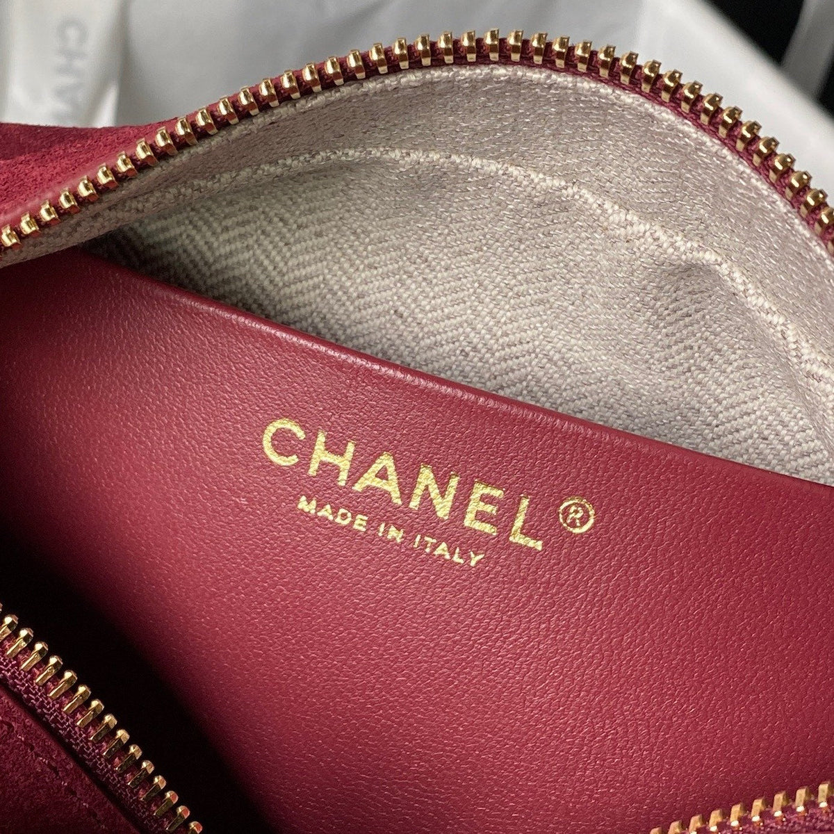 Chanel 2026 Quilted Hobo Shoulder Bag 23cm Suede Leather 407461