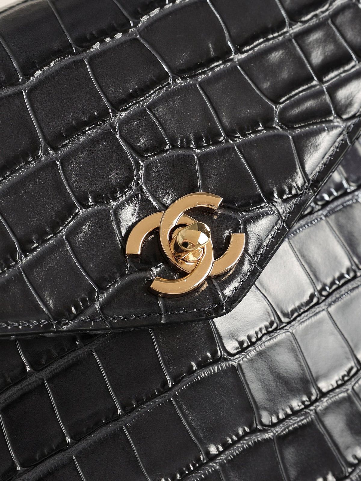Chanel 2026 Large Flap Bag 31cm Crocodile-Embossed Leather 407098