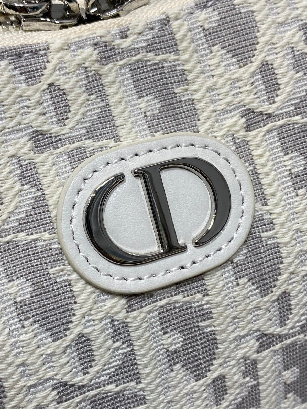 Dior 2026 Montaigne Diorling Mini Bag 19cm Leather Canvas 408712