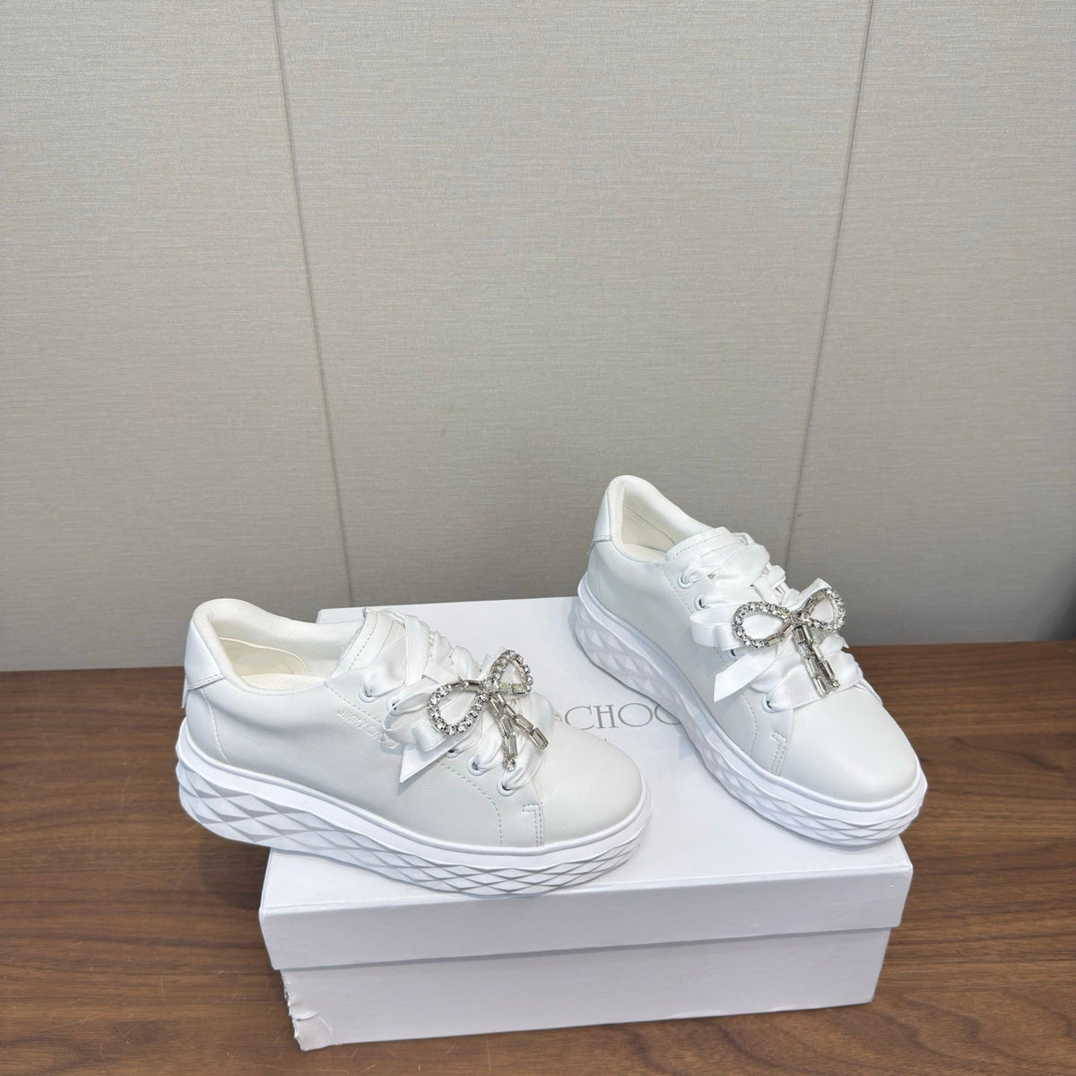 Jimmy Choo 26S Sneakers 5.5cm White Calfskin With Crystal Bow 619472