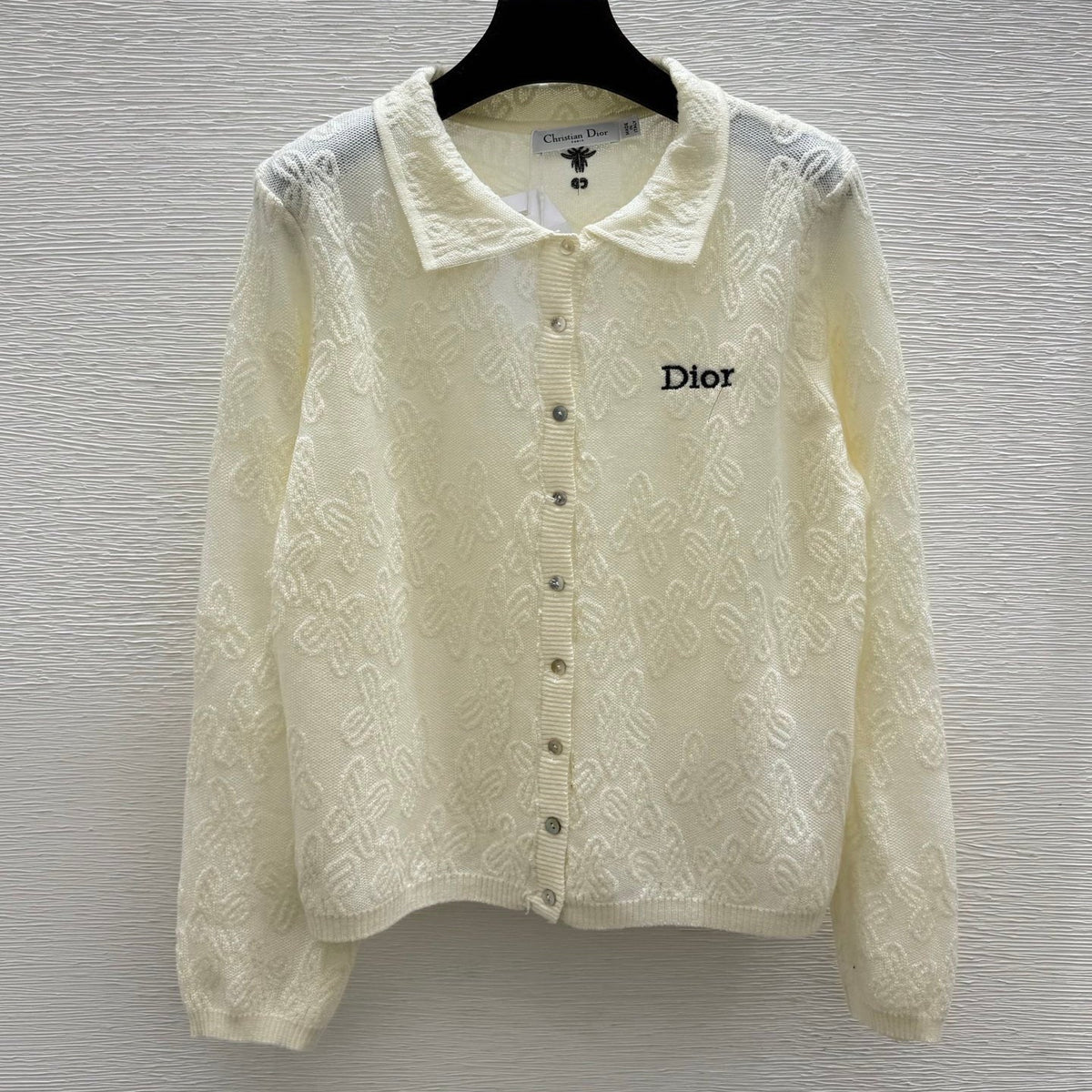 CD 26FW Collared Knit Cardigan Button-Front Embroidered Logo Cream Wool 313337