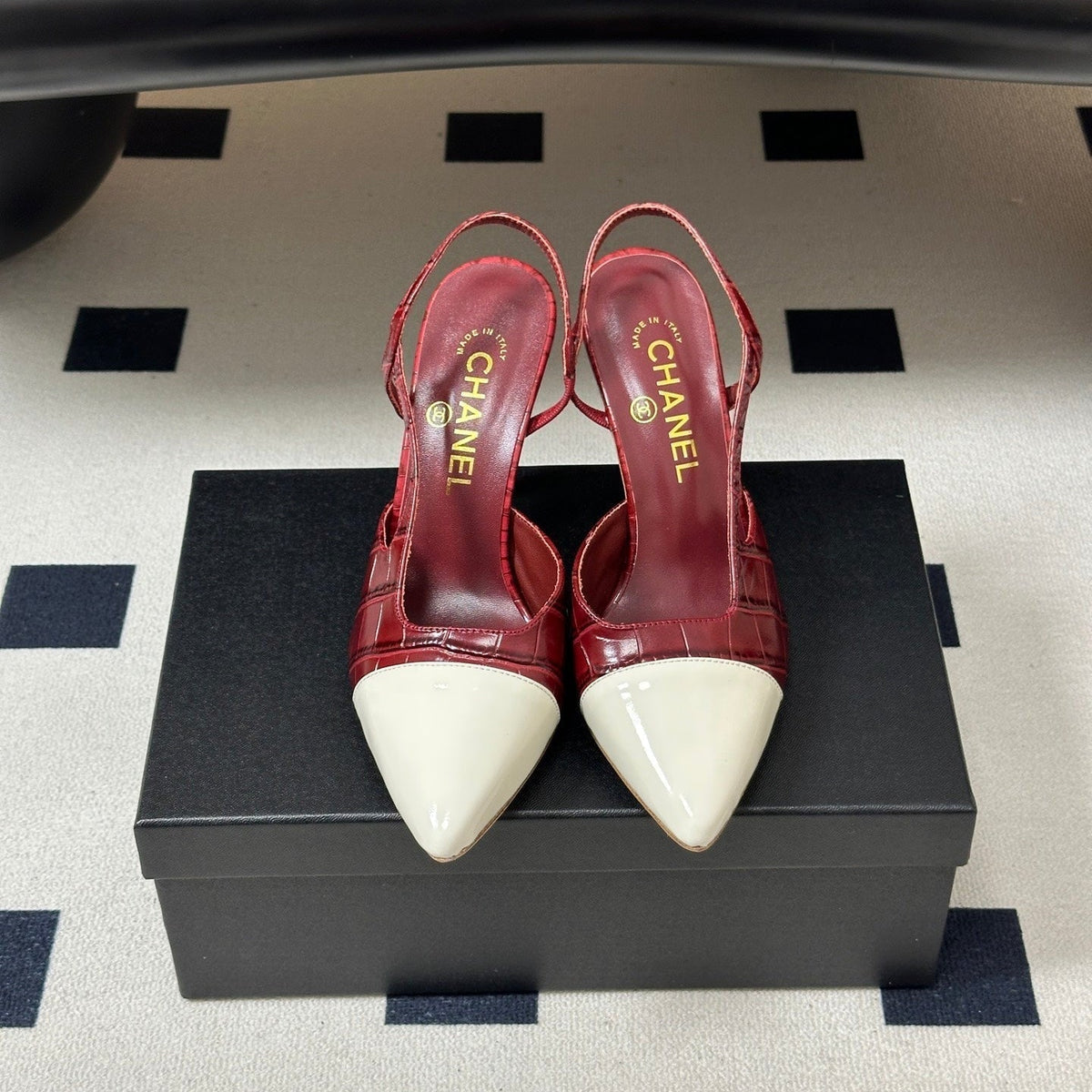 Chanel 26s Pointed Toe High Heel Slingbacks 8.5 Cm Dark Red Mix White Lambskin