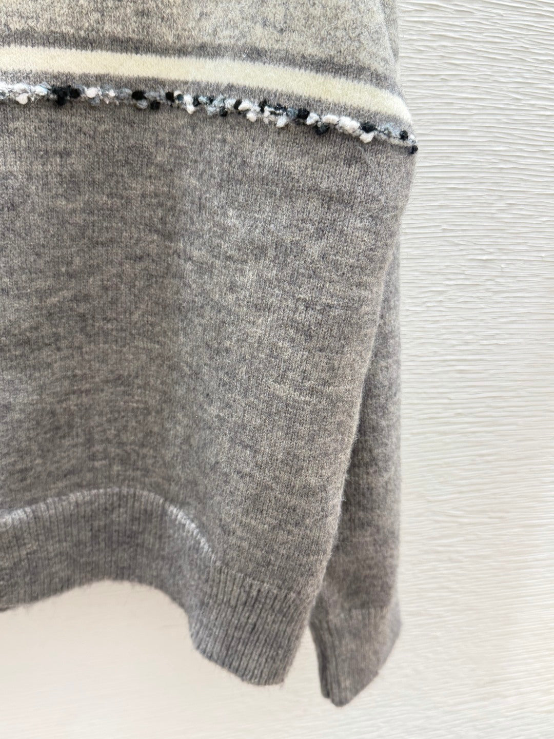 Miu 26FW Collared Cashmere Cardigan Denim Collar Striped Embellishments Ash Wool 313354