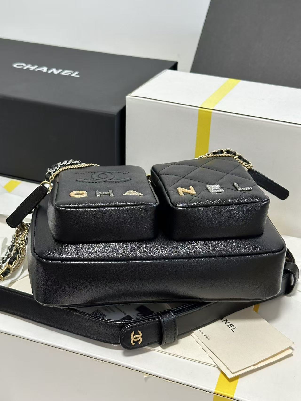 CC 22C Early Spring Crossbody Bags Black Lambskin