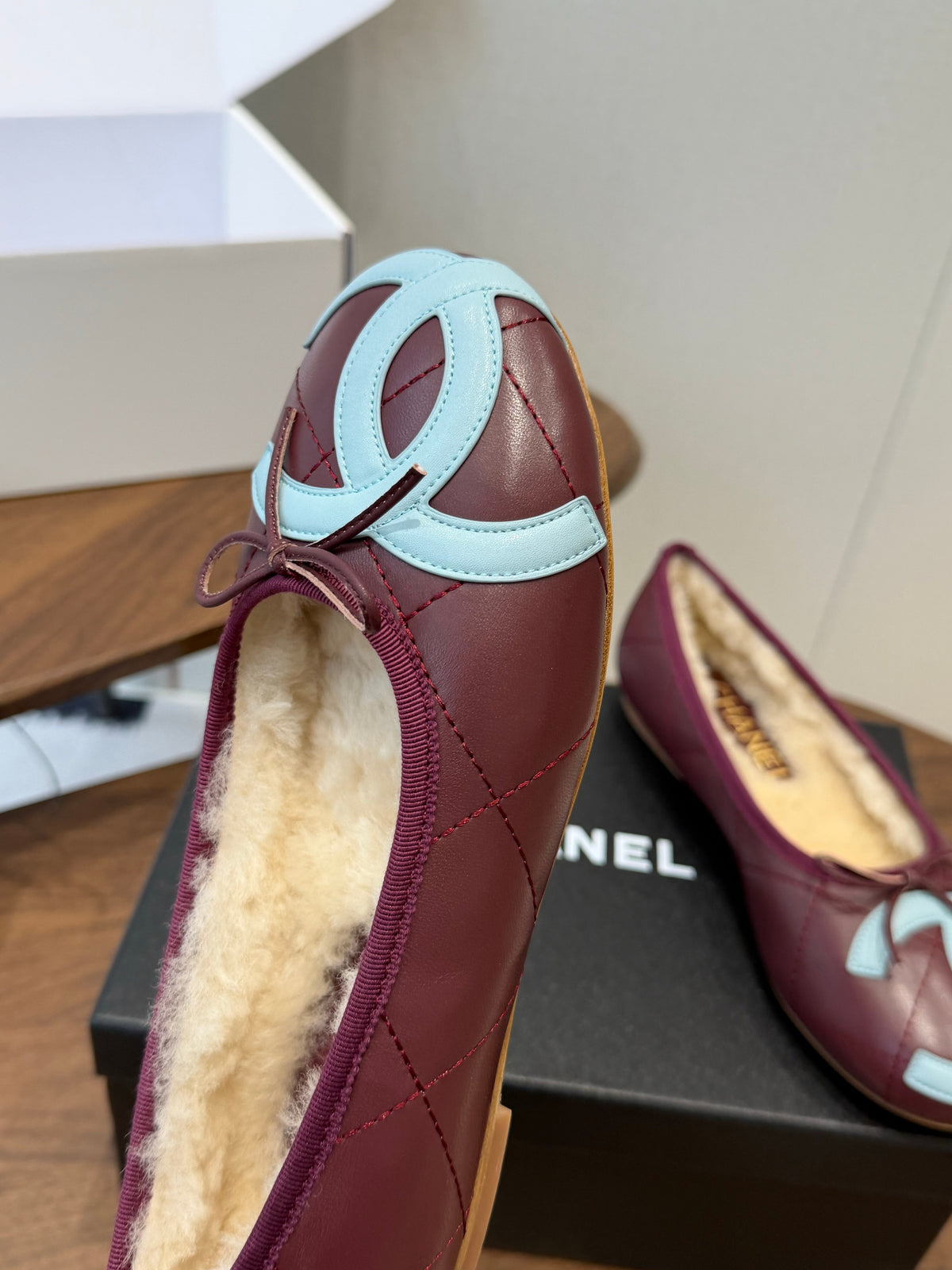 CC 26S Coco Beach Ballet Flats Bow Shearling Lining Lambskin 158502