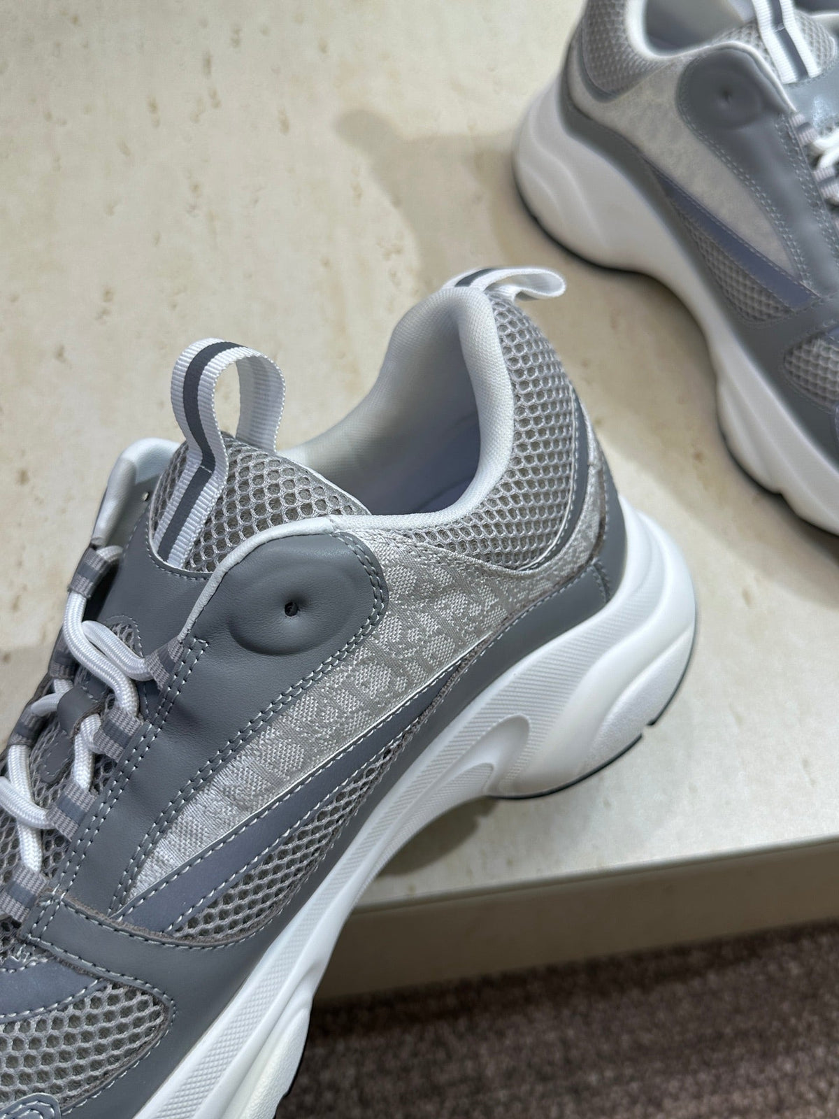 CD 26s Men B22 Sneakers Grey Oblique Jacquard Canvas 835214