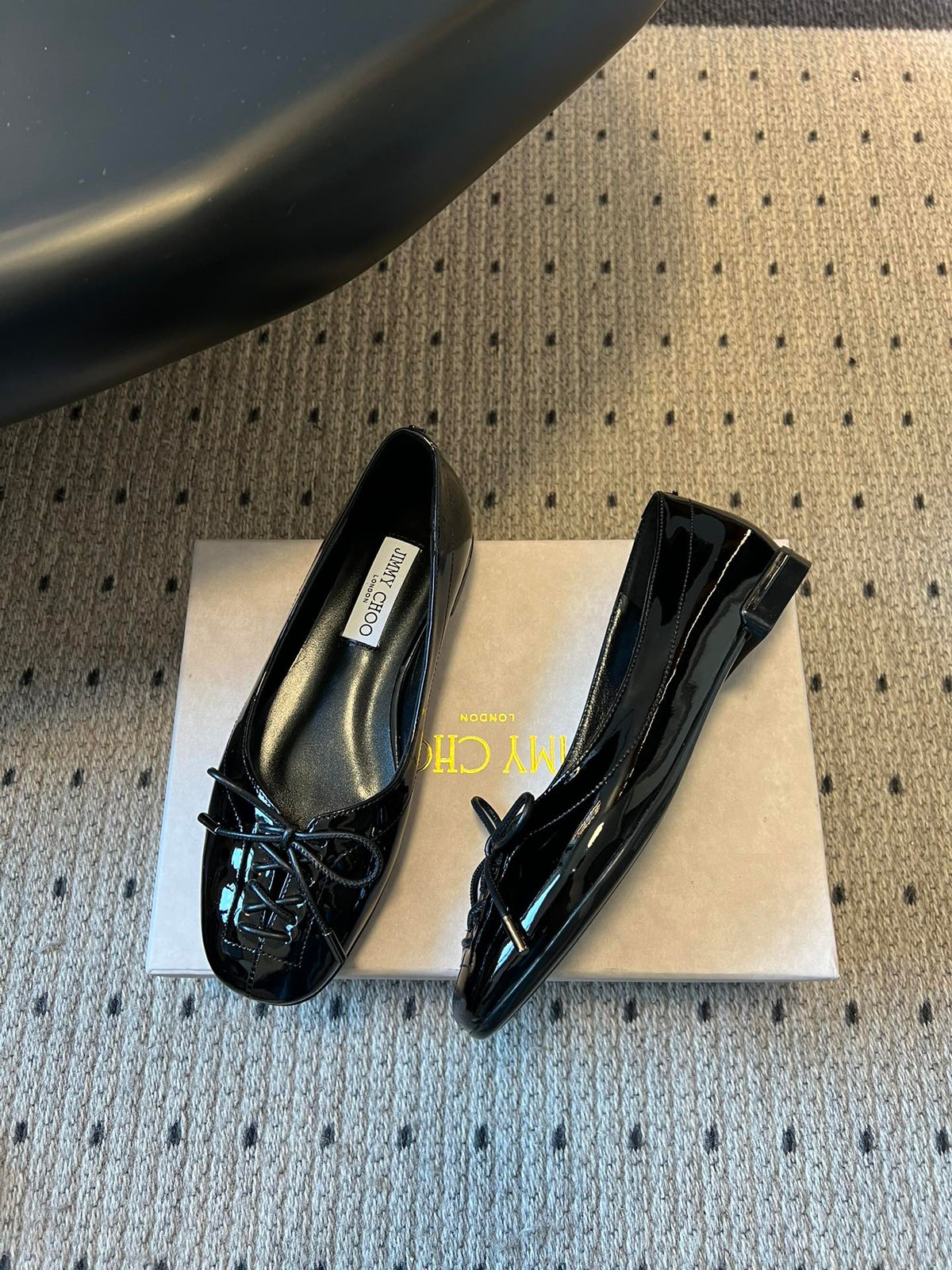 Jimmy Choo 26S Classic Ballet Flats Black Patent Calfskin 492815