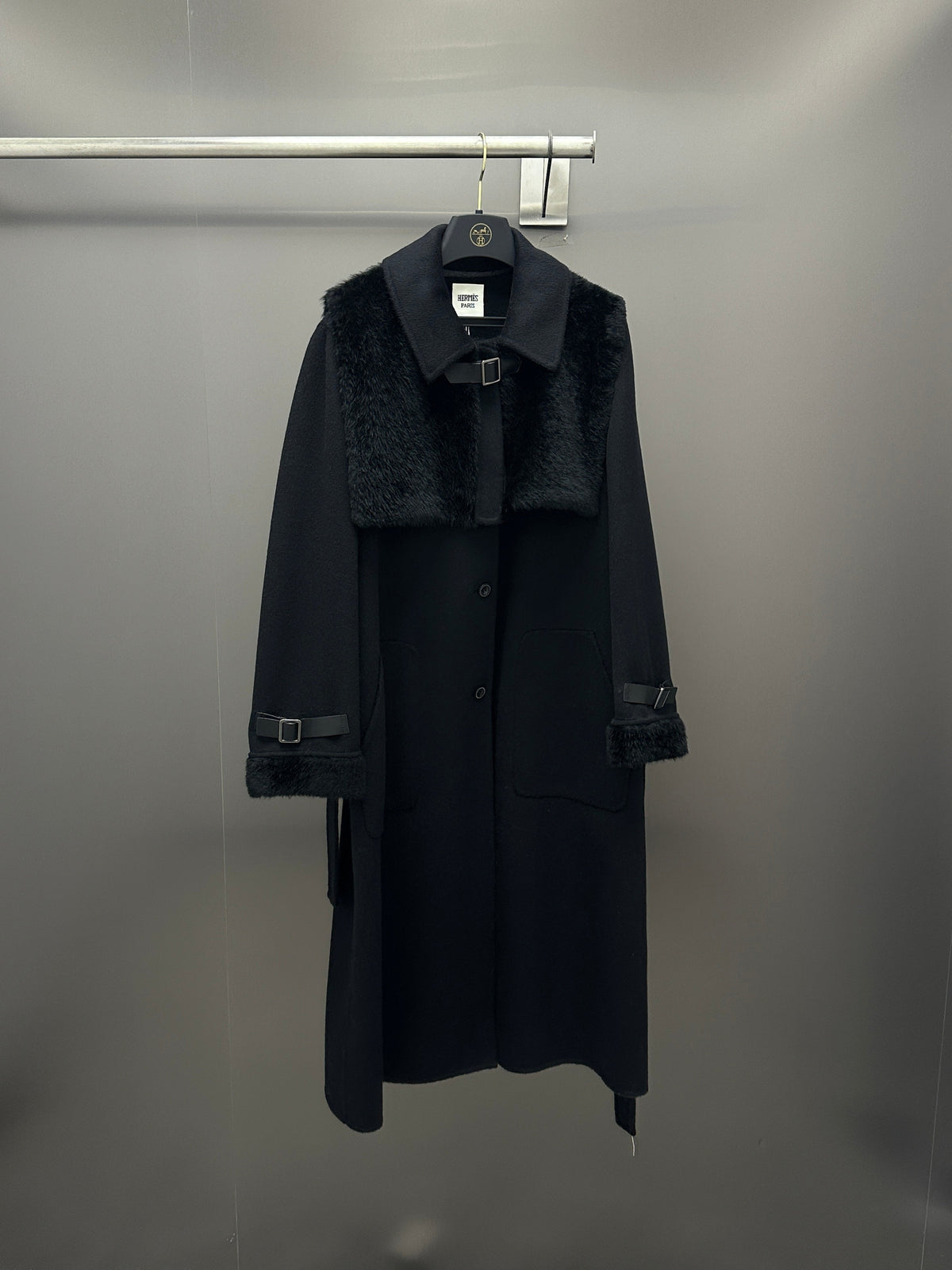 HM 26K Cashmere Coat Fur Shawl Collar Wool Cashmere Blend 435156